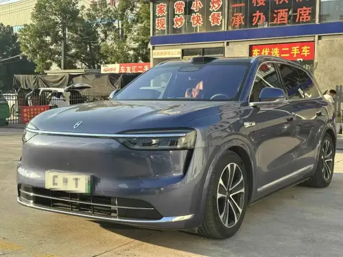 AITO M7, 2025