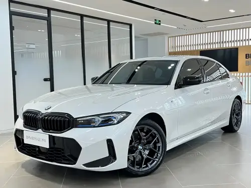 BMW 3-Series, 2025