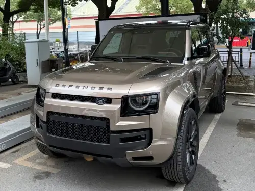 Land Rover Defender, 2026
