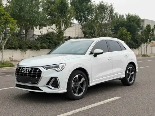 Audi Q3, 2023