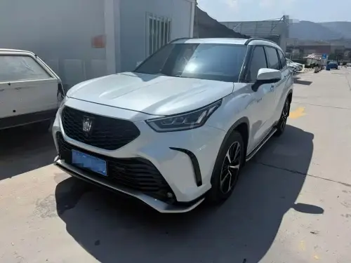 Toyota Crown Kluger, 2024