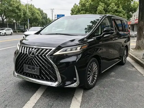 Lexus LM, 2021