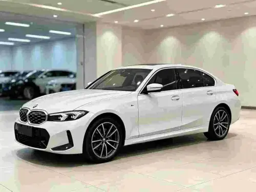 BMW 3-Series, 2025