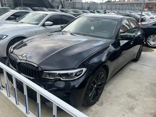 BMW 3-Series, 2020
