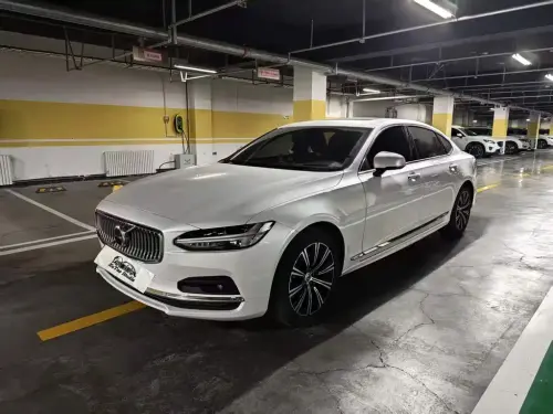 Volvo S90, 2020