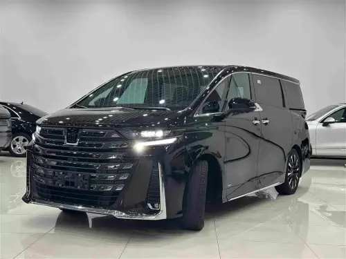 Toyota Vellfire, 2024