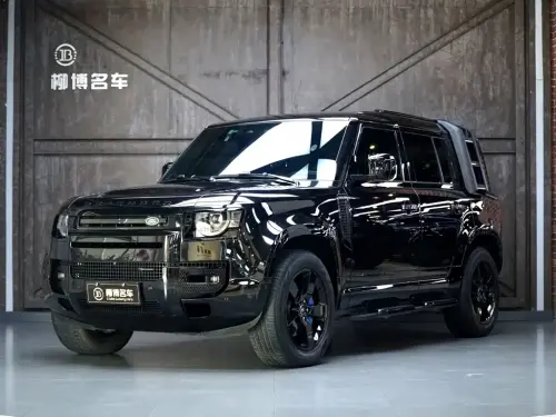 Land Rover Defender, 2023
