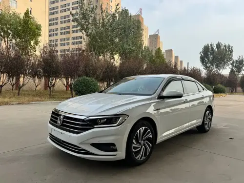 Volkswagen Sagitar, 2020