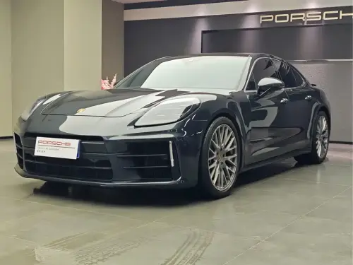 Porsche Panamera, 2024