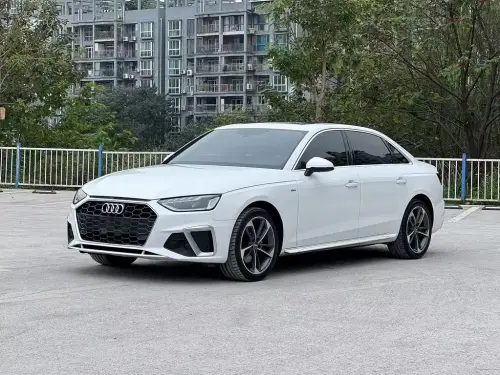 Audi A4, 2021