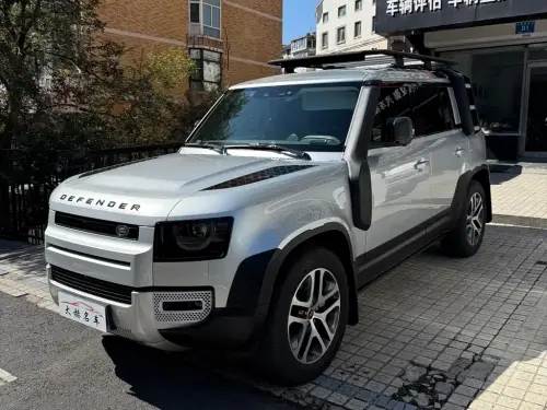 Land Rover Defender, 2020