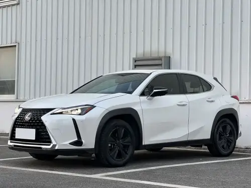 Lexus UX, 2022