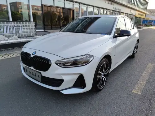 BMW 1-Series, 2021