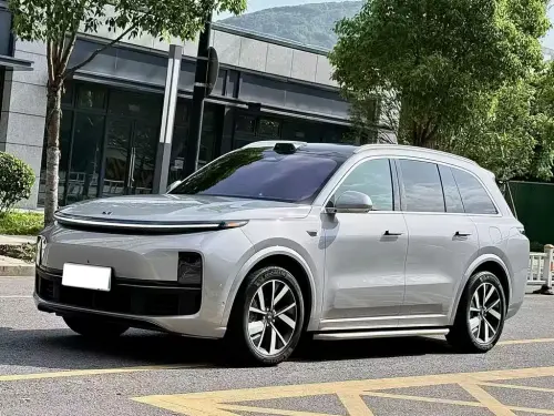 Li Auto L8, 2023