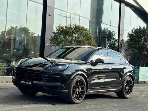 Porsche Cayenne, 2023