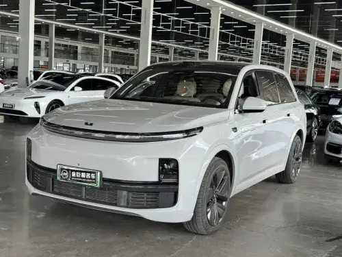 Li Auto L9, 2022