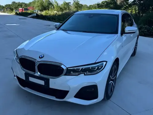 BMW 3-Series, 2020