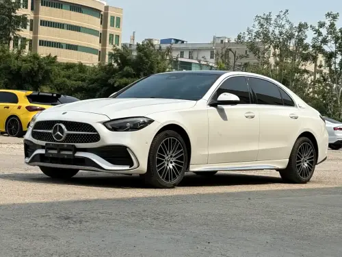 Mercedes-Benz C-Class, 2024