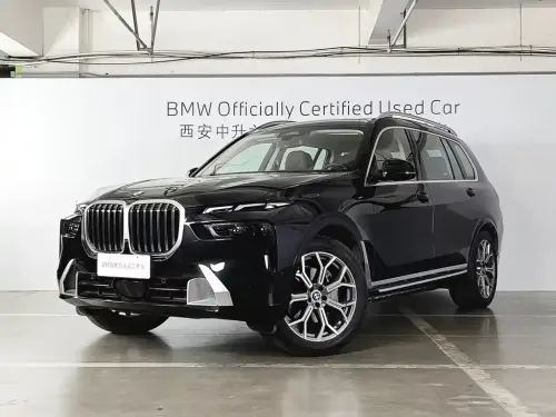 BMW X7, 2025