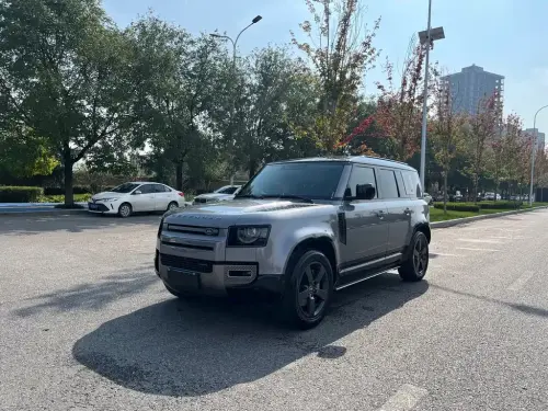 Land Rover Defender, 2022