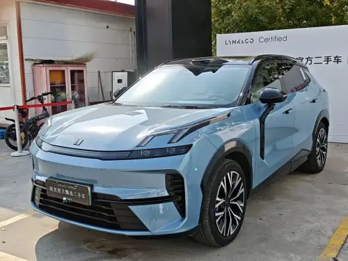 Lynk & Co 08, 2025