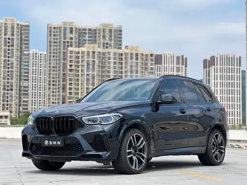 BMW X5M, 2022