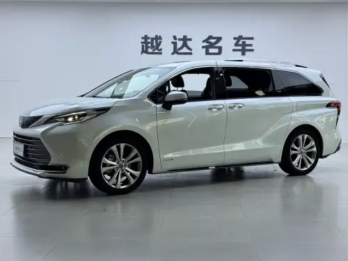 Toyota Sienna, 2024