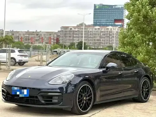 Porsche Panamera, 2021