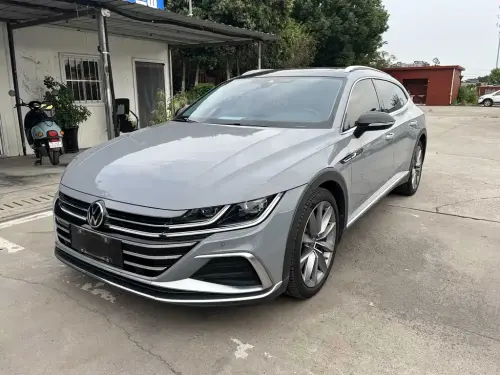 Volkswagen CC, 2023