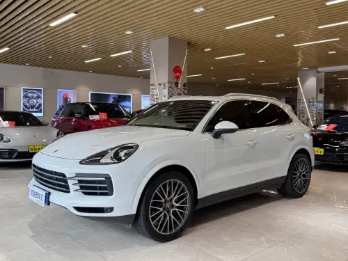 Porsche Cayenne, 2021