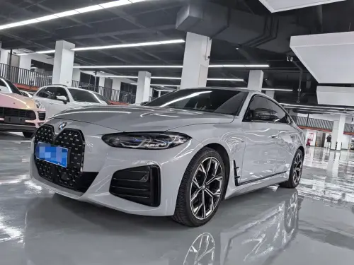 BMW 4-Series, 2022