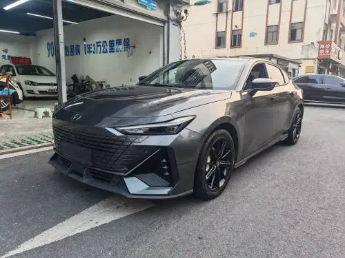 Changan UNI-V, 2022