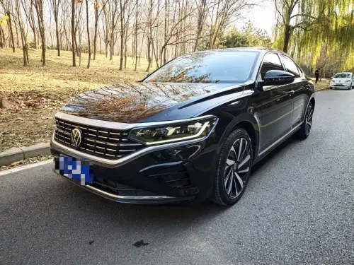 Volkswagen Passat, 2021