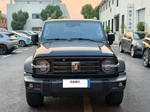Tank 300, 2025