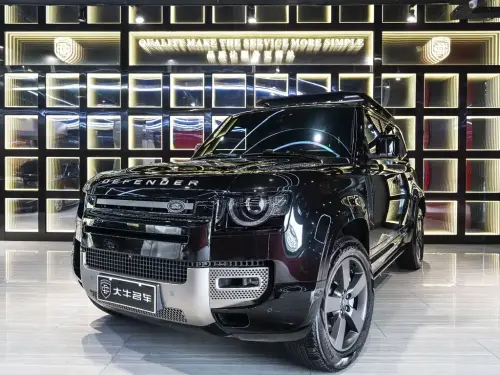 Land Rover Defender, 2025