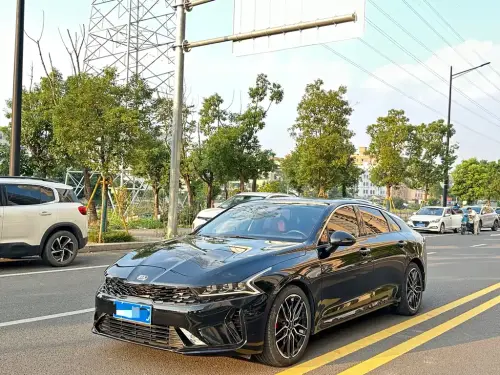Kia K5, 2021