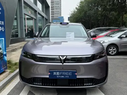 Voyah FREE, 2025