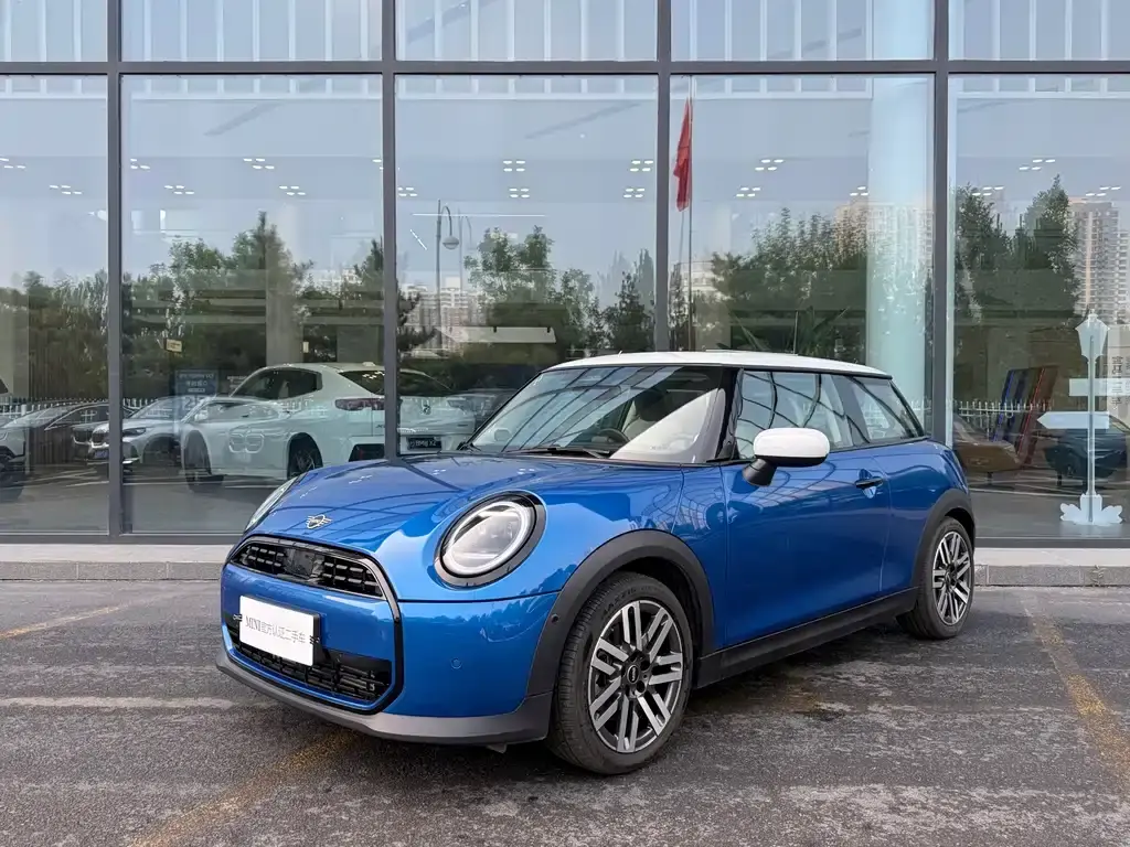 Mini MINI, 2025