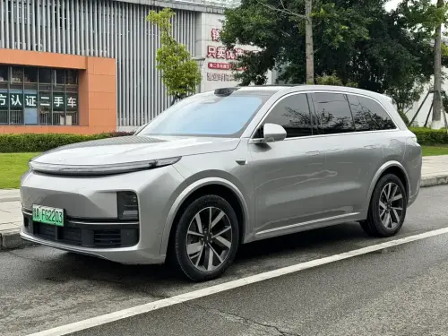 Li Auto L8, 2023