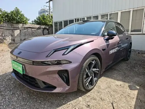 Lynk & Co 07, 2025