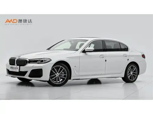 BMW 5-Series, 2023