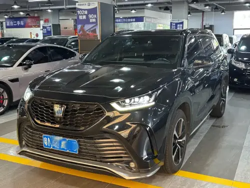 Toyota Crown Kluger, 2021
