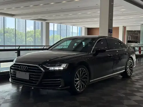 Audi A8, 2021