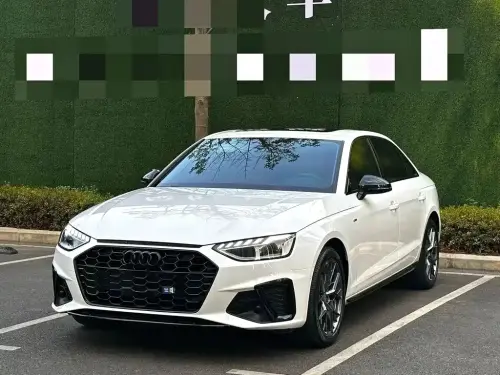 Audi A4, 2022