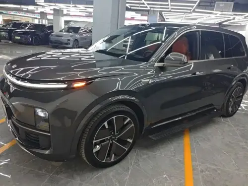 Li Auto L9, 2025