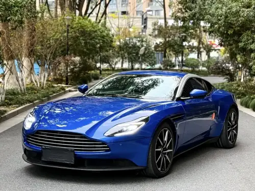 Aston Martin DB11, 2020