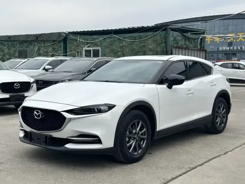 Mazda CX-4, 2023