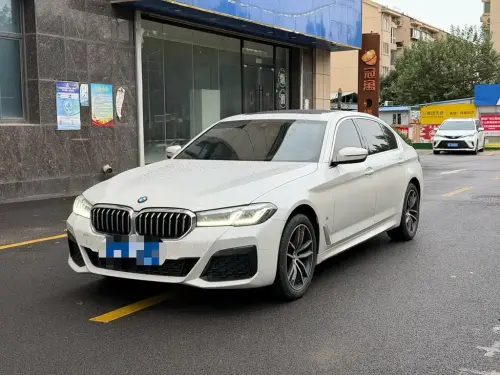 BMW 5-Series, 2024