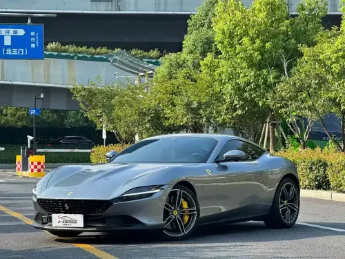 Ferrari Roma, 2021