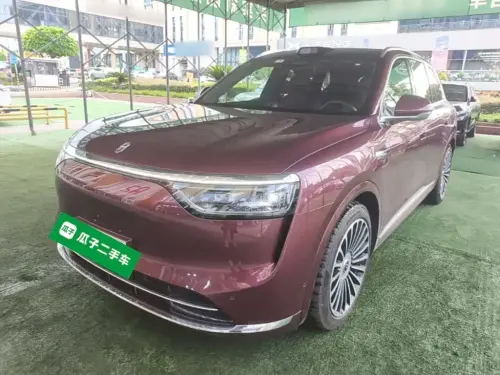 AITO M8, 2025